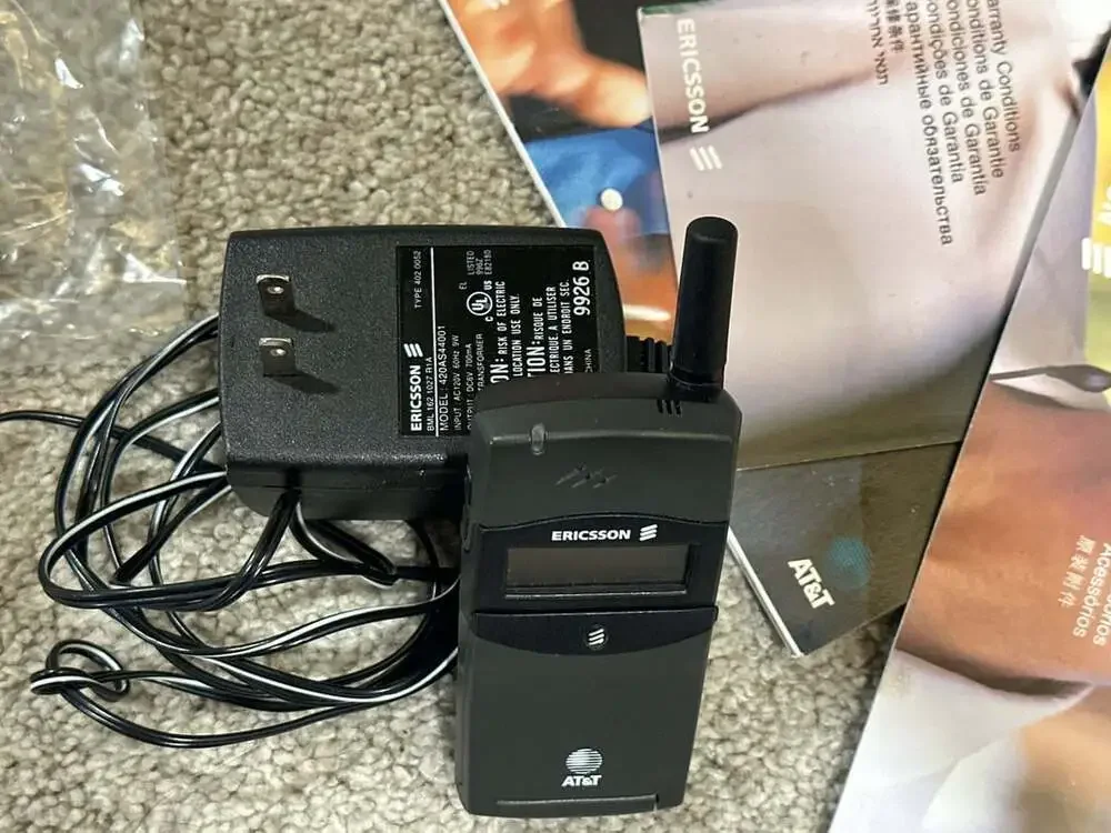 Vintage Ericsson LX 788 AT&T Mobile Phone with Charger and Accessories